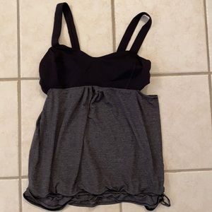 Lulu top worth built in bra